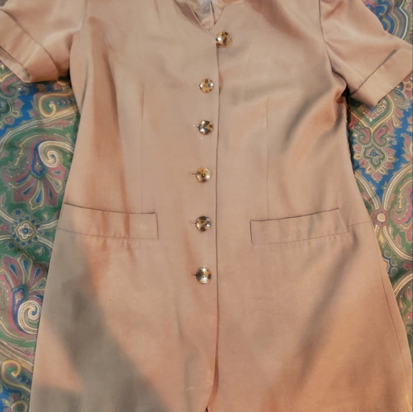 Suit- jacket and skirts- two pieces by Apart - Picture 3 of 9